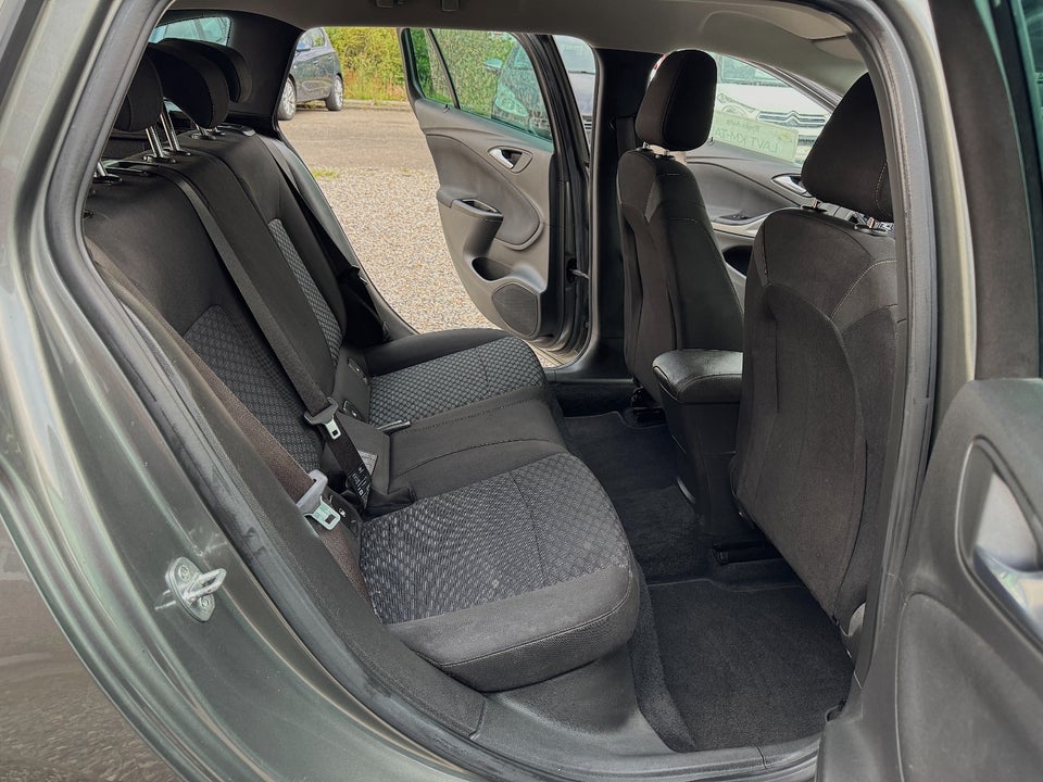 Opel Astra 1,0 T 105 Enjoy Sports Tourer 5d