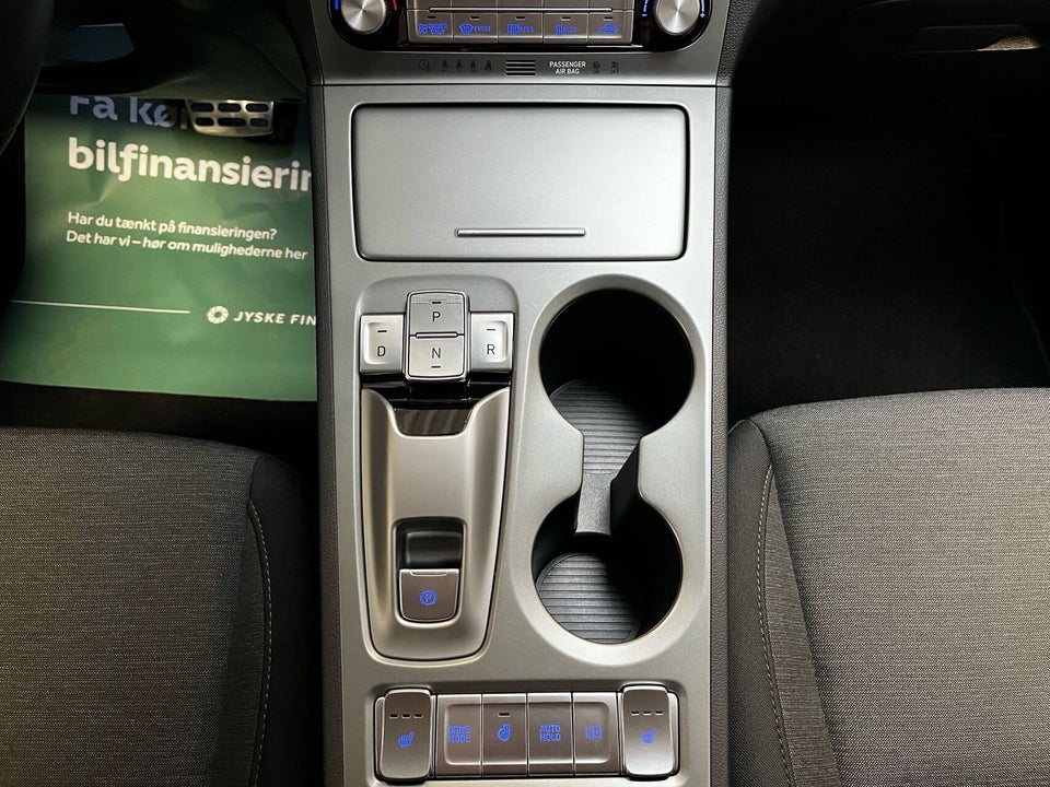 Hyundai Kona 39 EV Essential 5d