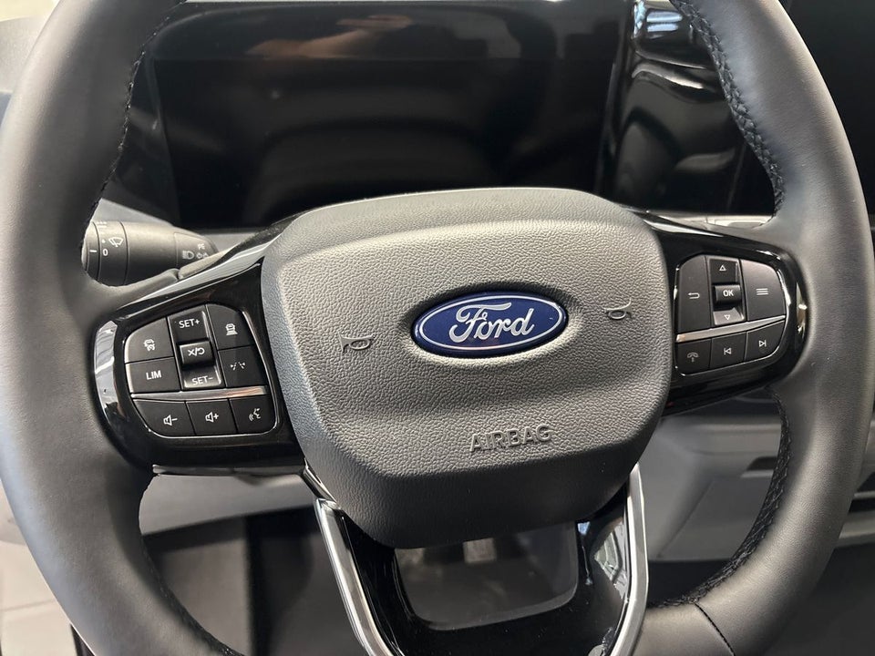 Ford E-Transit Custom 340L 64 Limited