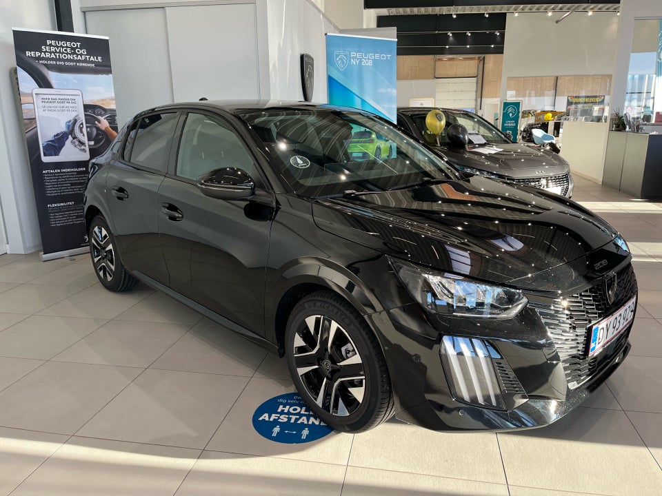 Peugeot 208 1,2 PureTech 100 Allure 5d