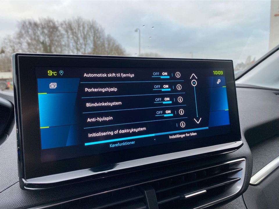 Peugeot 3008 1,6 Hybrid Allure Pack EAT8 5d