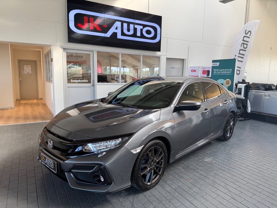 Honda Civic 1,0 VTEC Turbo Elegance CVT 5d