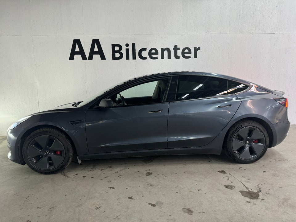 Tesla Model 3 Long Range AWD 4d