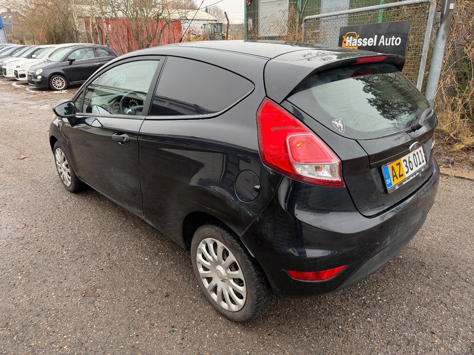 Ford Fiesta 1,5 TDCi 75 Titanium Van 5d