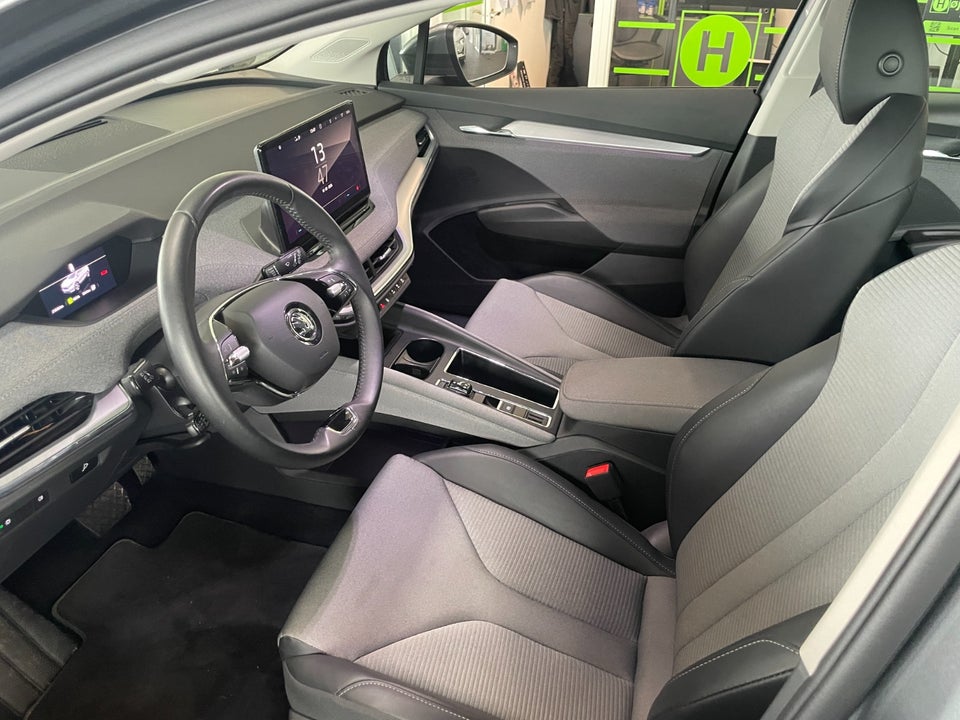 Skoda Enyaq 50 iV 5d