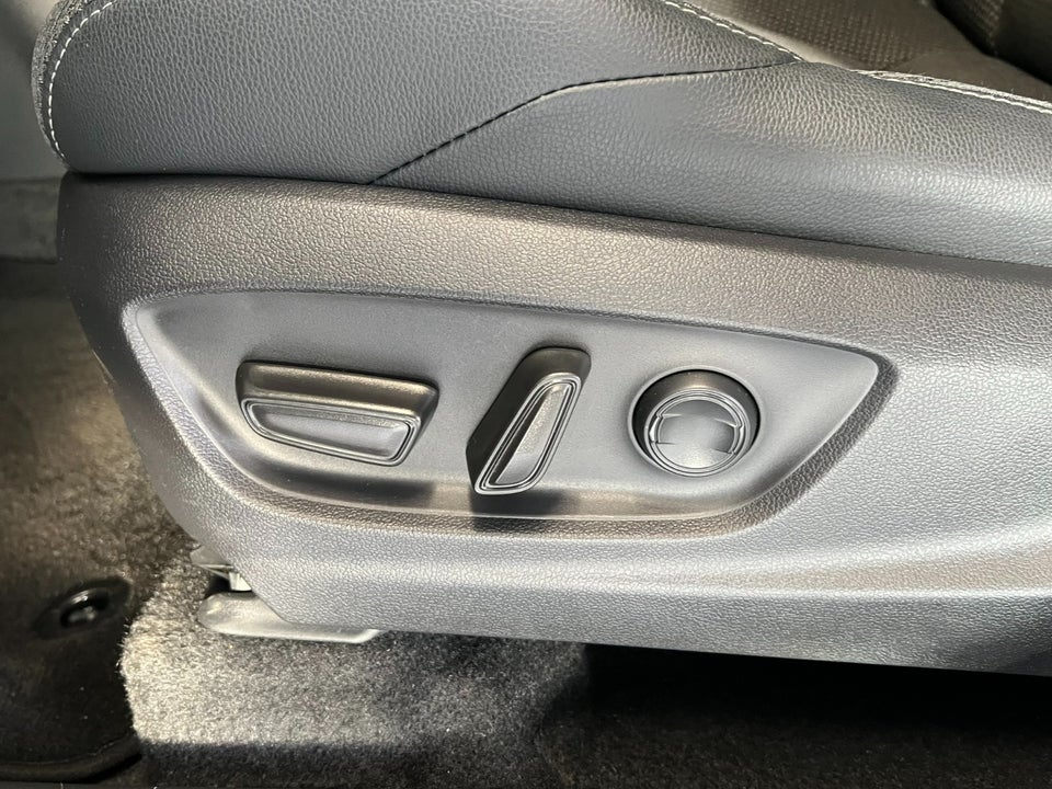 Toyota bZ4X Active 5d