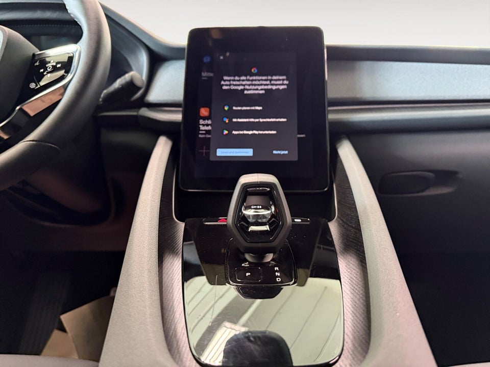 Polestar 2 Standard Range 5d