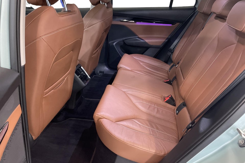 Skoda Enyaq 80 iV Plus ecoSuite 5d