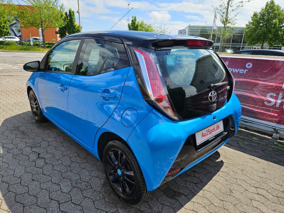 Toyota Aygo 1,0 VVT-i x-cite 5d