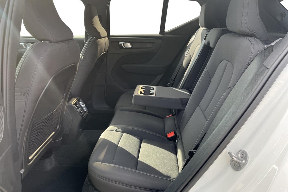 Volvo XC40 ReCharge Extended Range Core 5d