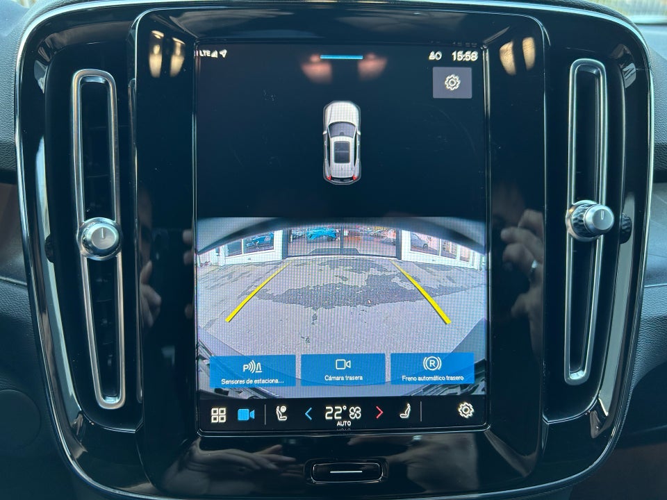 Volvo XC40 ReCharge Plus 5d