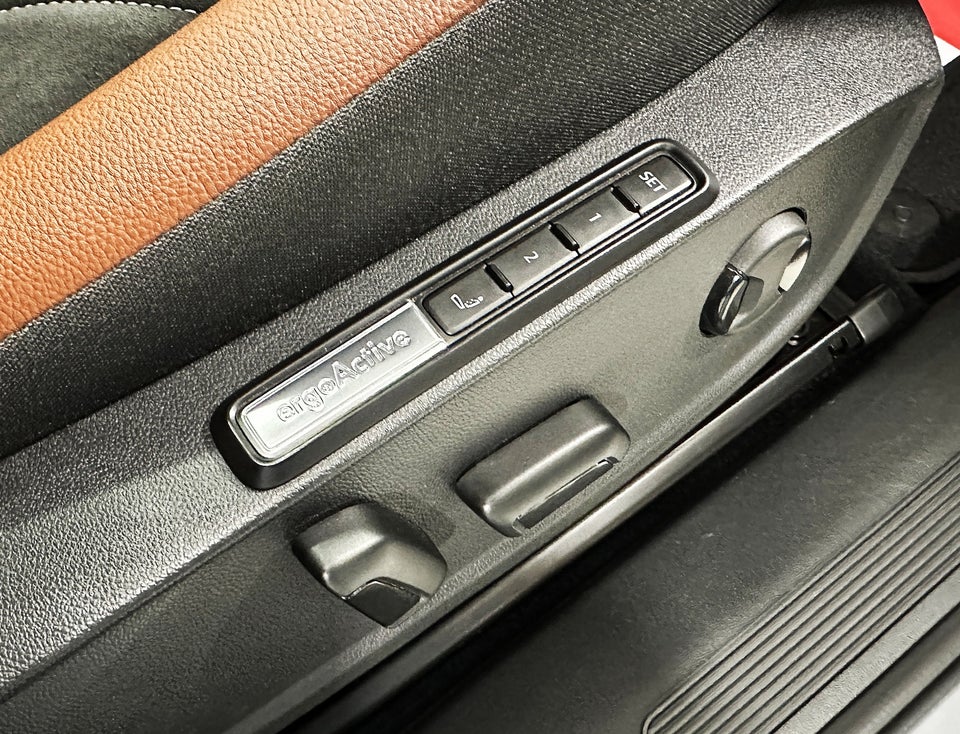 VW ID.4 77 Pro Performance Family 5d