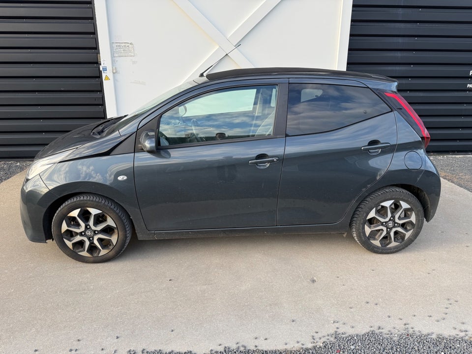 Toyota Aygo 1,0 VVT-i x-sky 5d