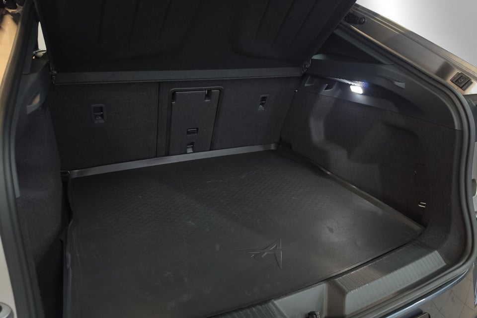 Cupra Tavascan 77 Immersive 5d