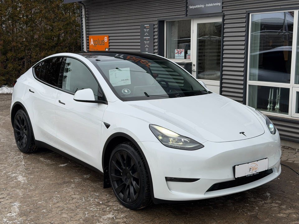 Tesla Model Y Long Range AWD 5d