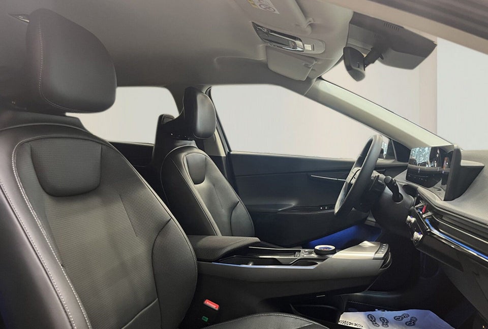 Kia EV6 84 Long Range Upgrade 5d