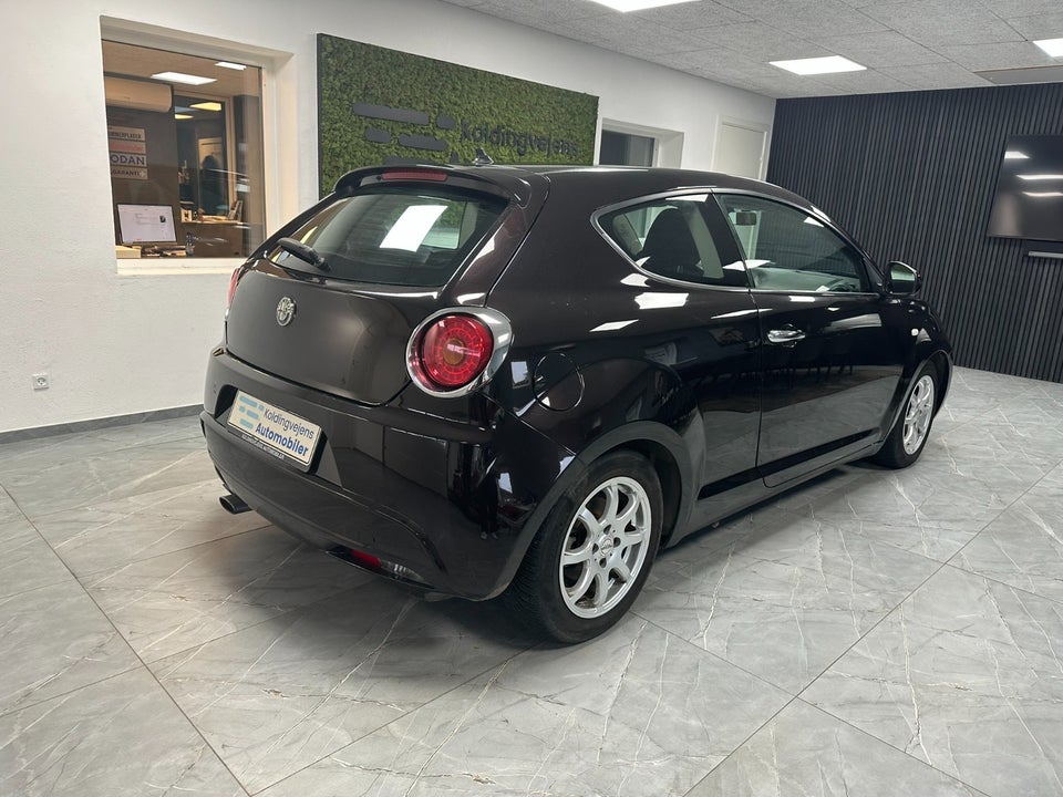 Alfa Romeo MiTo 0,9 TwinAir 105 Distinctive 3d