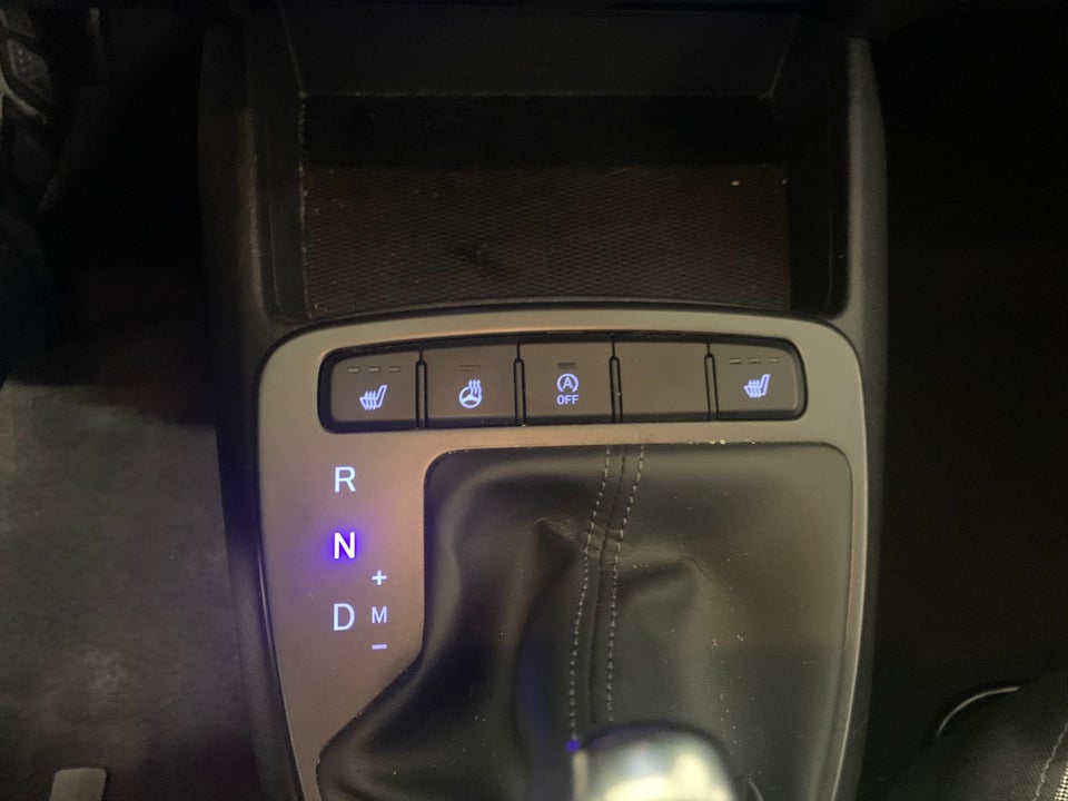 Hyundai i10 1,0 MPi Advanced AMT 5d