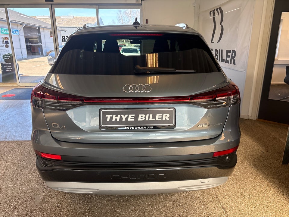 Audi Q4 e-tron 45 Progress 5d
