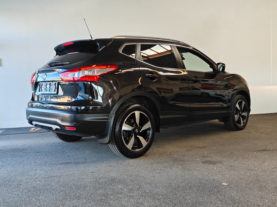 Nissan Qashqai 1,5 dCi 110 N-Connecta 5d