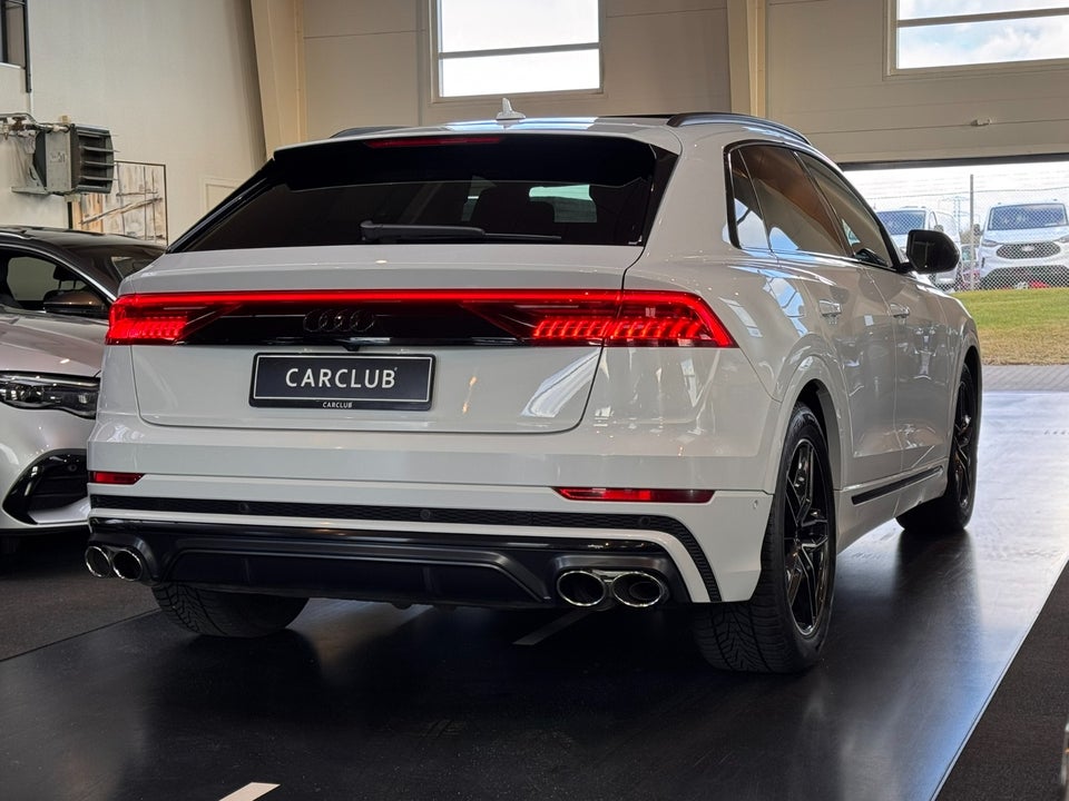Audi SQ8 4,0 TFSi quattro Tiptr. 5d