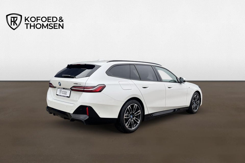 BMW i5 eDrive40 Touring M-Sport 5d