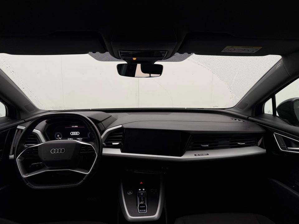 Audi Q4 e-tron 35 S-line Sportback 5d