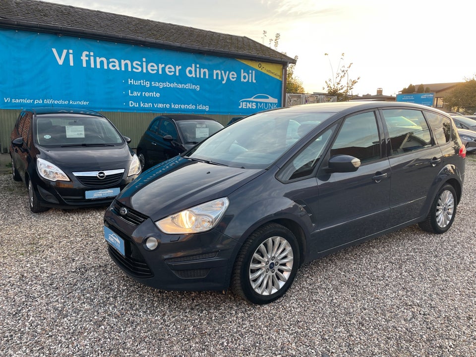 Ford S-MAX 2,0 TDCi 140 Titanium aut. 7prs 5d