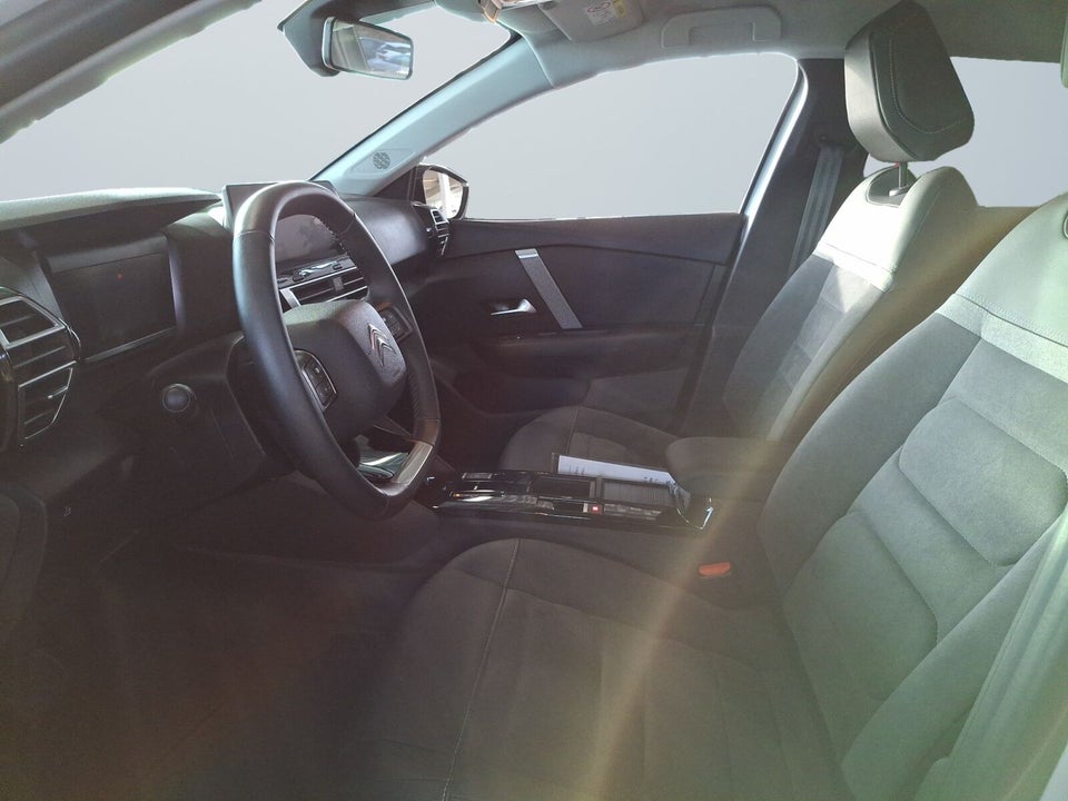 Citroën ë-C4 X 54 Ë-Series 4d