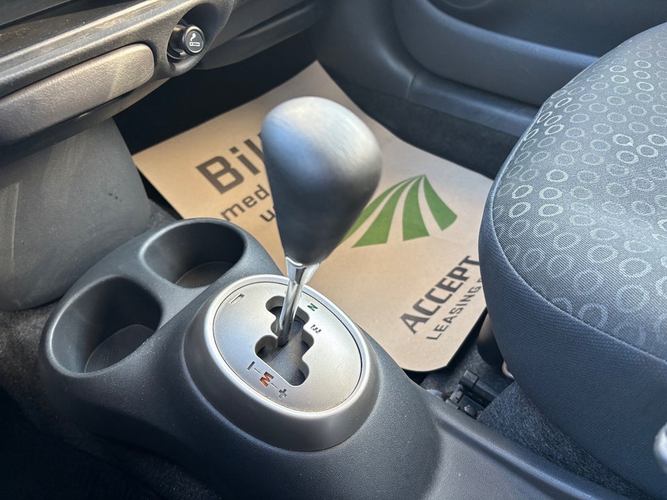 Toyota Yaris 1,0 Sol MMT 3d
