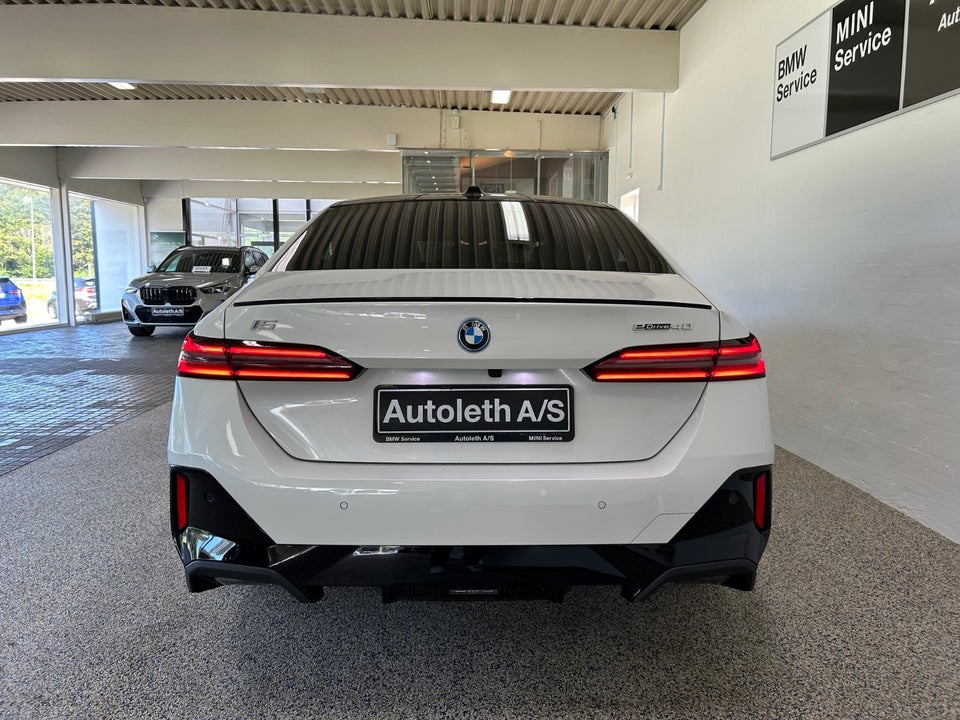 BMW i5 eDrive40 M-Sport Pro 4d