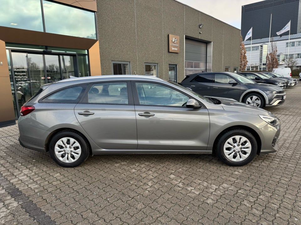 Hyundai i30 1,0 T-GDi Life Komfort stc. 5d