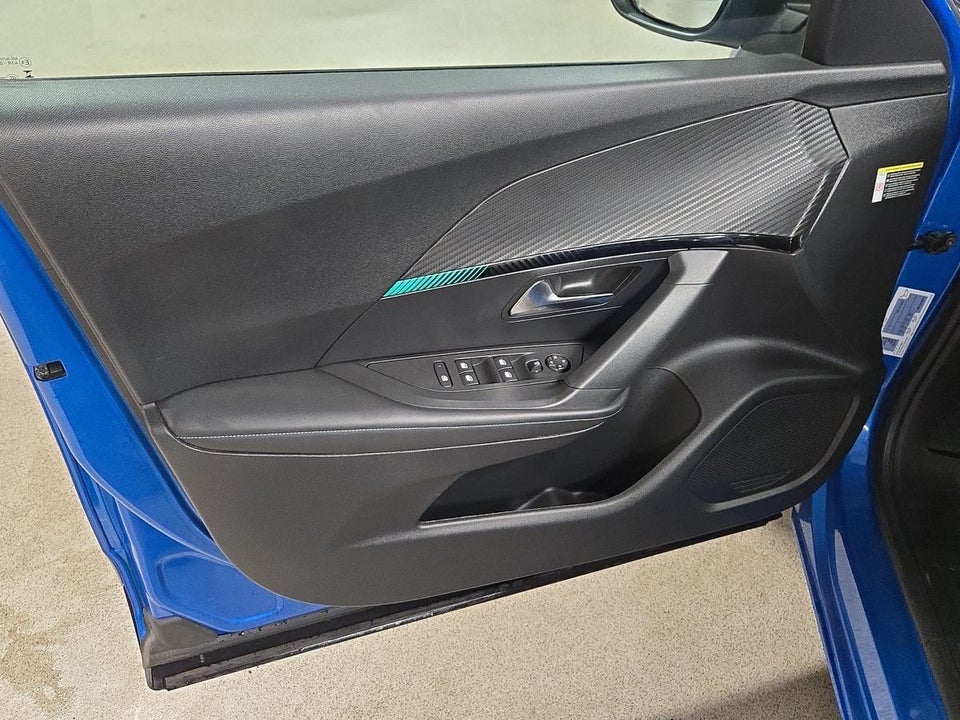 Peugeot e-2008 50 Allure 5d