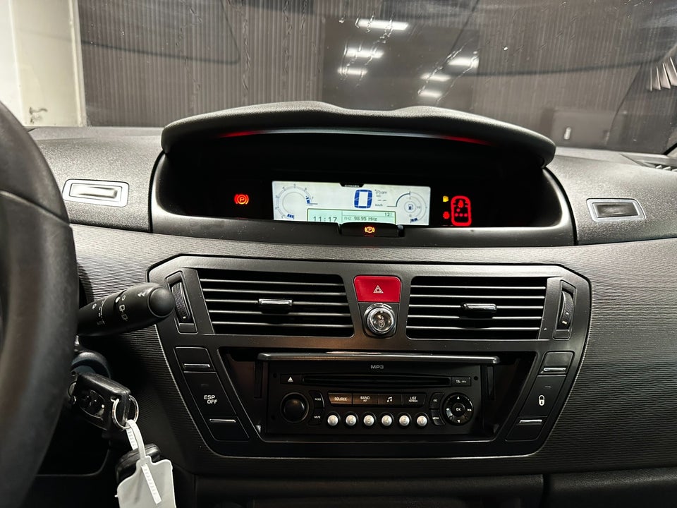 Citroën C4 1,6 BlueHDi 100 Feel Complet 5d