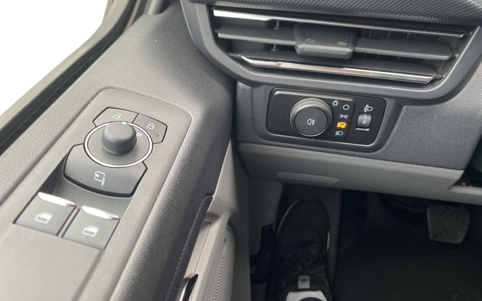 Ford E-Transit Custom 320S 64 Limited