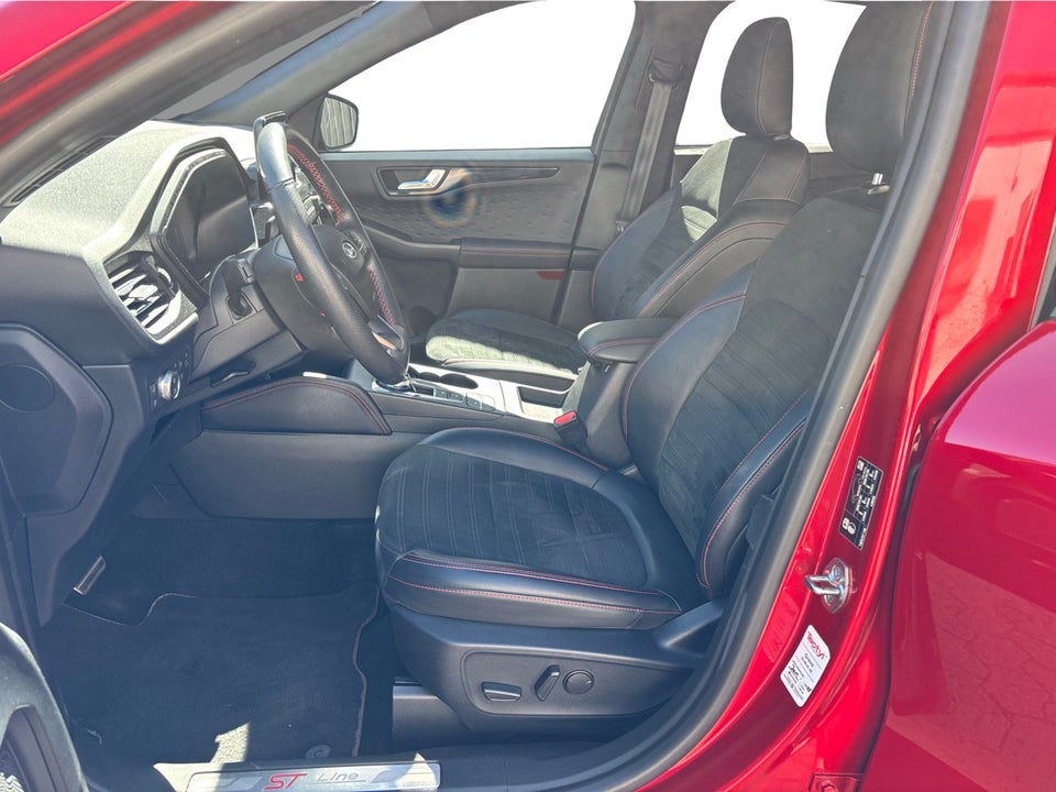 Ford Kuga 2,5 PHEV ST-Line X CVT 5d