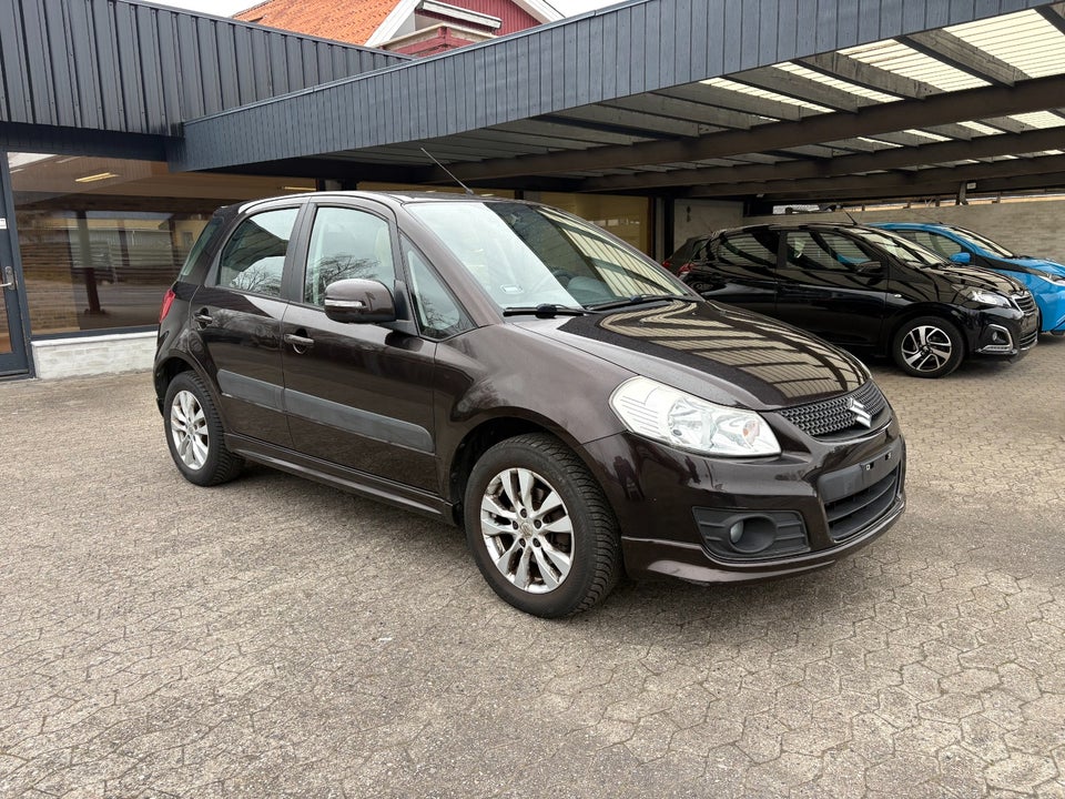 Suzuki SX4 1,6 CombiBack GLX 5d