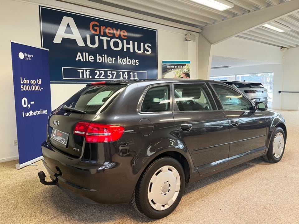 Audi A3 1,4 TFSi Attraction Sportback 5d