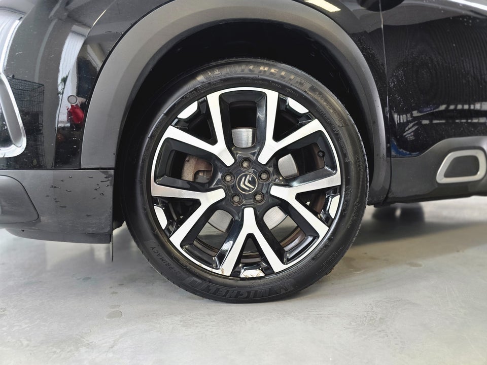 Citroën C5 Aircross 1,6 Hybrid Shine Sport EAT8 5d