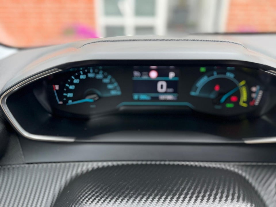 Peugeot e-208 50 Allure 5d