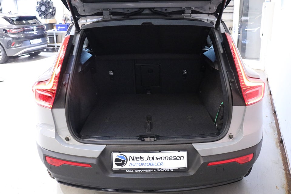 Volvo XC40 ReCharge Extended Range Plus 5d