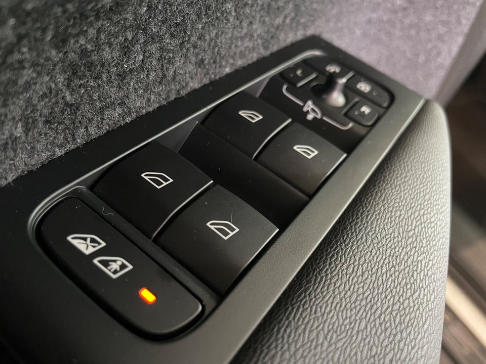 Volvo XC40 P8 ReCharge Twin Ultimate 5d