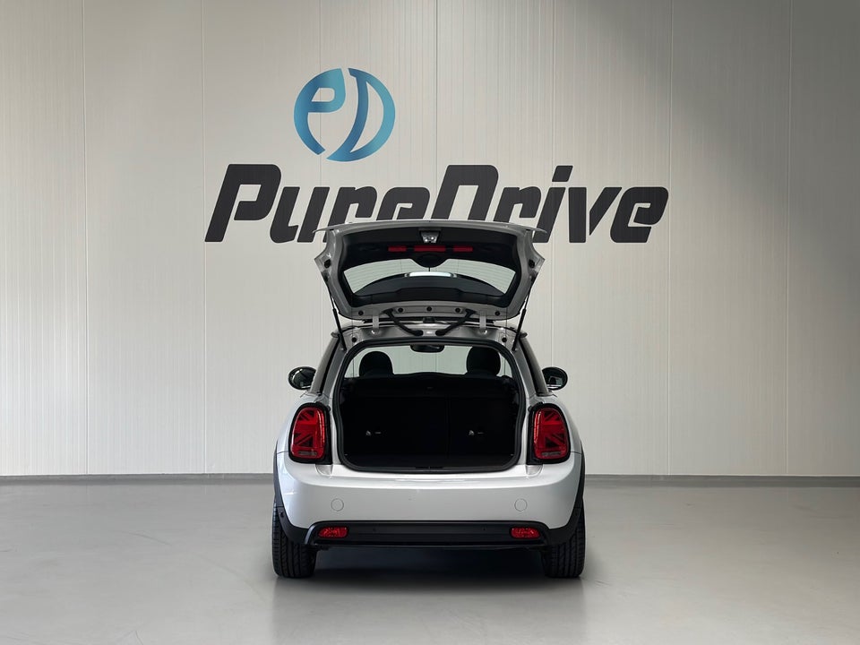 MINI Cooper SE Camden Edition 3d