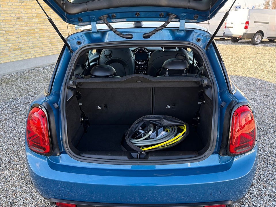 MINI Cooper SE Yours Trim 3d