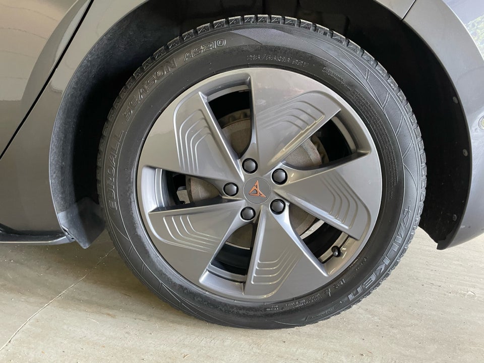 Cupra Born 58 High 5d