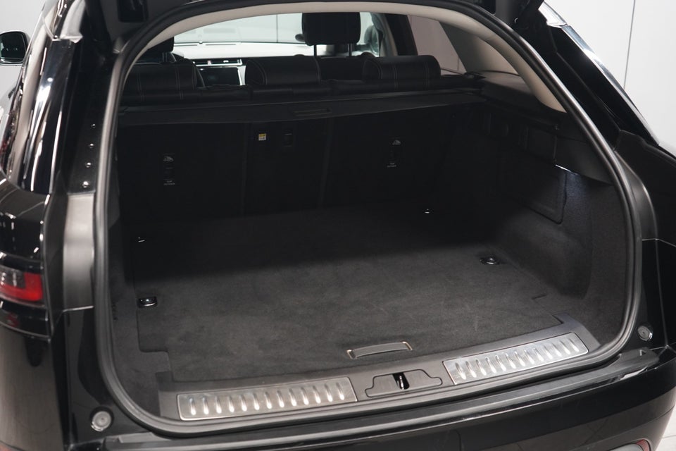 Land Rover Range Rover Velar 2,0 P400e SE aut. 5d