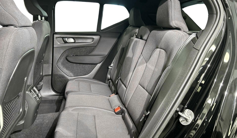 Volvo XC40 P6 ReCharge Plus 5d