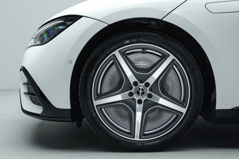 Mercedes EQE300 AMG Line 4d