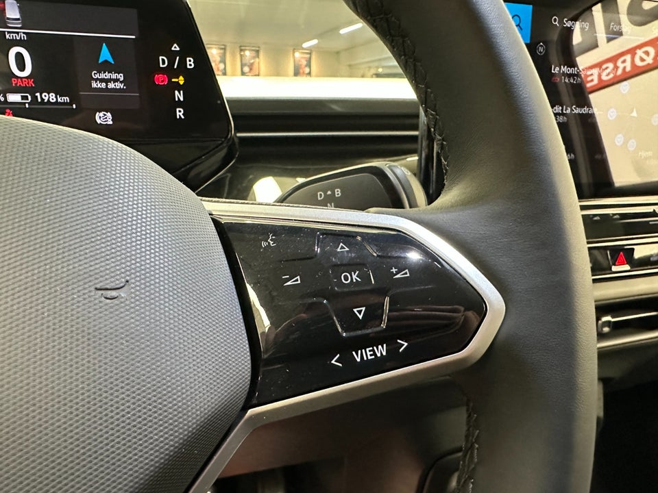 VW ID.Buzz 77 Pro SWB 5d