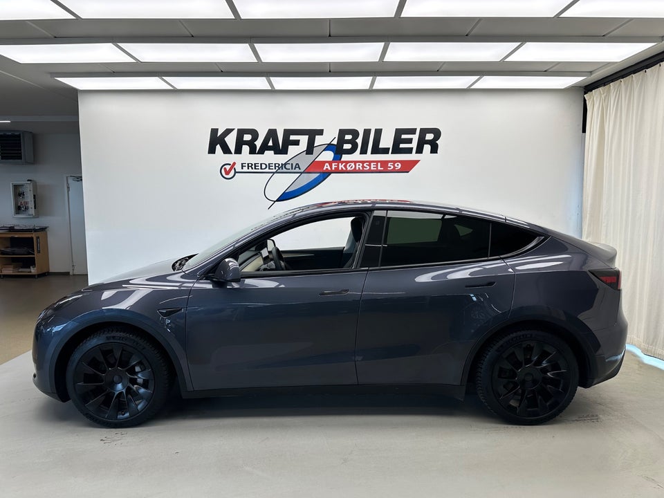 Tesla Model Y RWD 5d